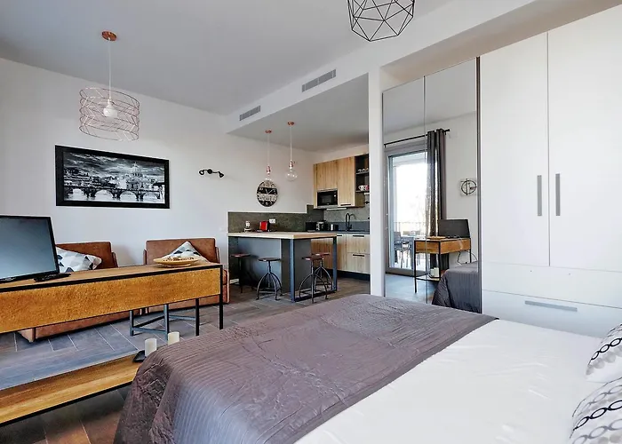 DELIZIOSO Monolocale con TERRAZZO
