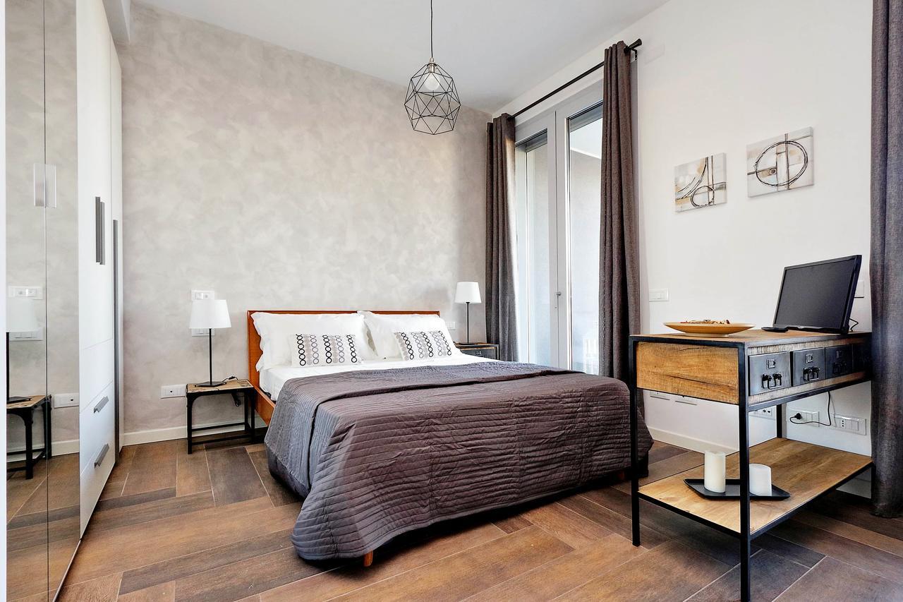 Delizioso Monolocale Con Terrazzo Roma